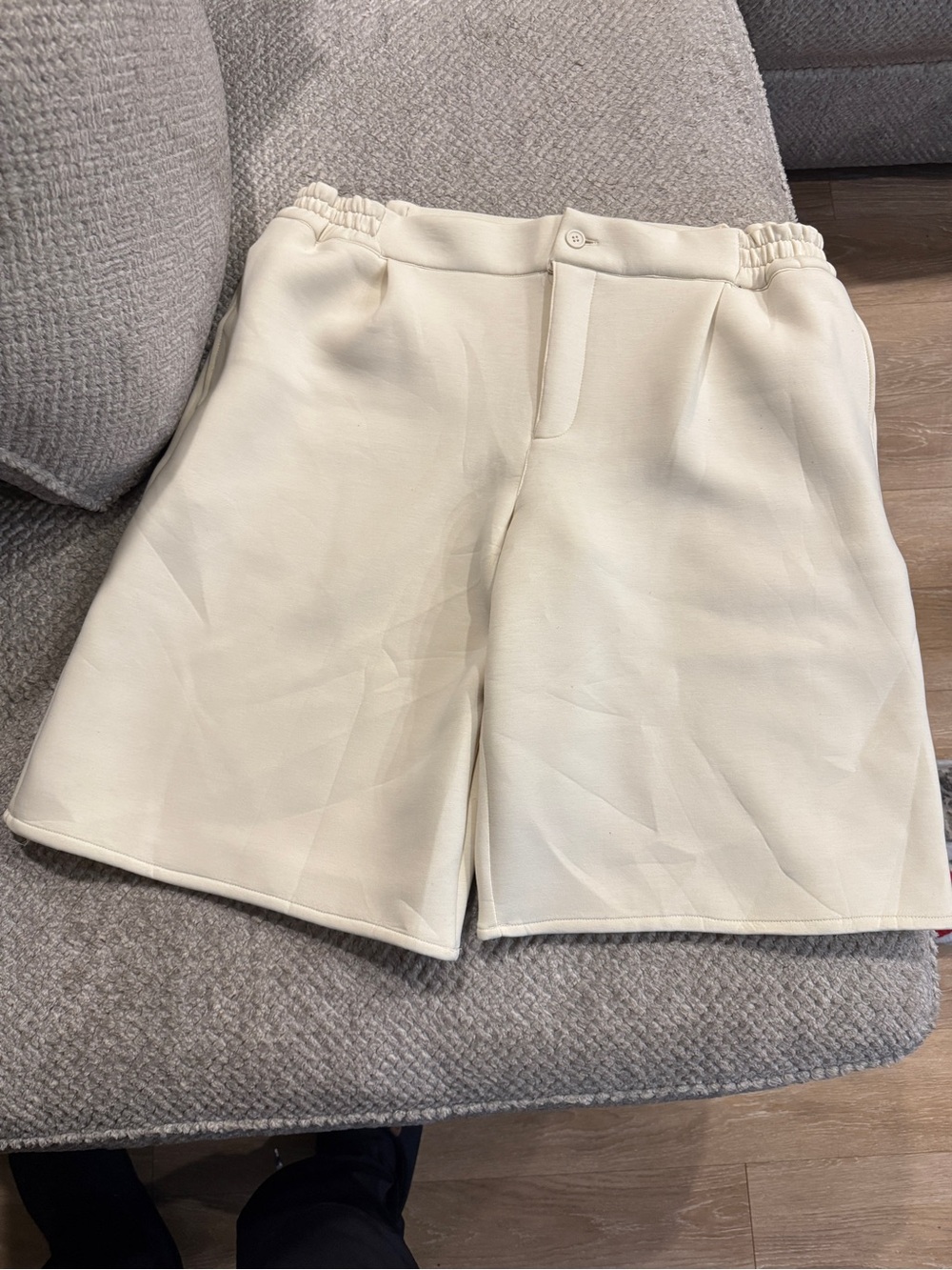 Cream Women's Tailored High-Waist Shorts